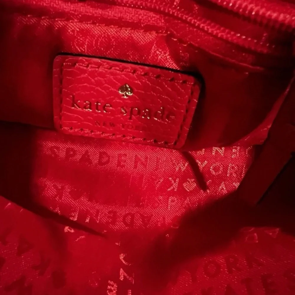 Kate Spade New York Mulberry Street Lise Satchel Crossbody Pebble‎ Red Leather